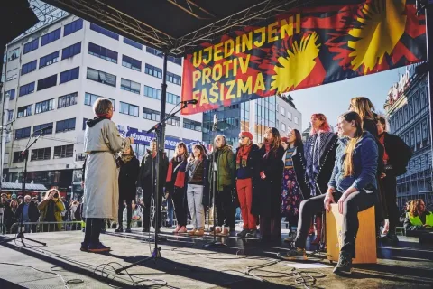 ZborXop performing